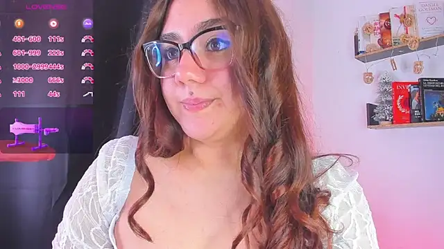 Snapshot of isarhodes_ chatting on December 2024 09:22:02 PM isarhodes online show from December 2024 09:22:02 PM