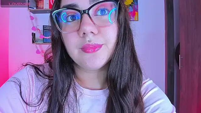 Snapshot of isarhodes_ chatting on January 2025 10:23:01 PM isarhodes online show from January 2025 10:23:01 PM