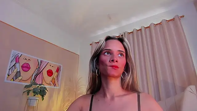 SkiinnyAna online show from January 2025 07:32:02 PM