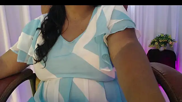 Snapshot of Prita07 chatting on March 2025 07:13:02 AM Prita07 online show from March 2025 07:13:02 AM