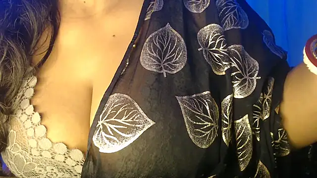 Snapshot of Prita07 chatting on October 2025 11:07:01 AM Prita07 online show from October 2025 11:07:01 AM