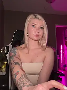 Snapshot of Anour_amour chatting on December 2024 03:50:02 AM Anour amour online show from December 2024 03:50:02 AM