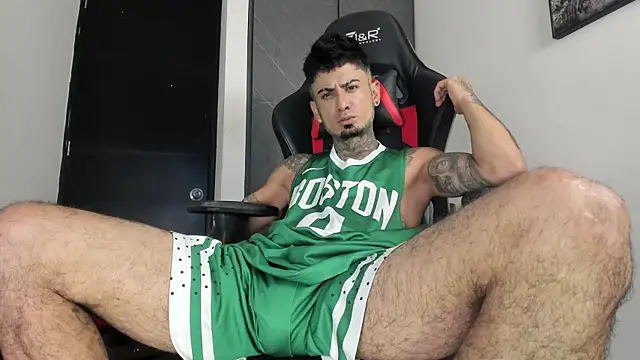 Snapshot of sergiio_mesa27 chatting on February 2026 05:02:02 PM sergiio mesa27 online show from February 2026 05:02:02 PM