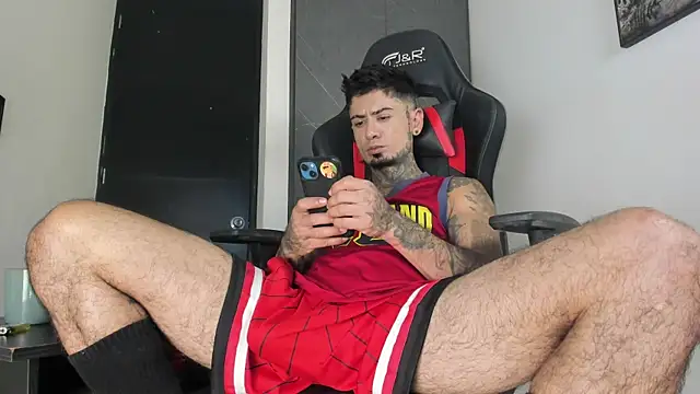 Snapshot of sergiio_mesa27 chatting on March 2026 01:50:02 PM sergiio mesa27 online show from March 2026 01:50:02 PM