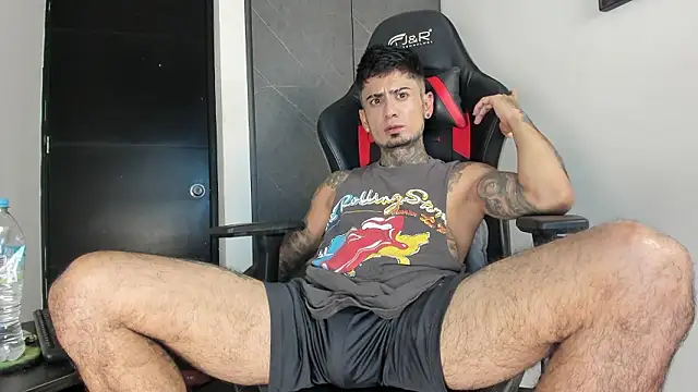 Snapshot of sergiio_mesa27 chatting on March 2026 03:31:01 AM sergiio mesa27 online show from March 2026 03:31:01 AM