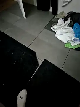 Snapshot of dennis1590 chatting on March 2025 10:55:02 PM dennis1590 online show from March 2025 10:55:02 PM