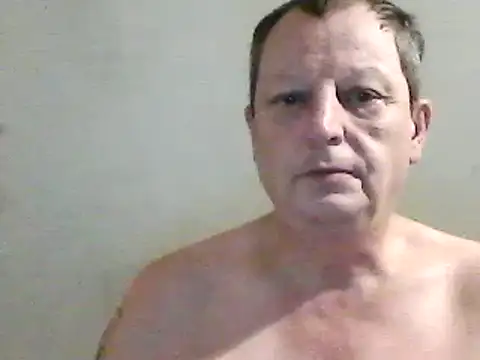 Snapshot of chubbybear2cum chatting on December 2024 11:15:01 AM chubbybear2cum online show from December 2024 11:15:01 AM