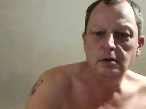Snapshot of chubbybear2cum chatting on January 2025 12:33:01 AM chubbybear2cum online show from January 2025 12:33:01 AM