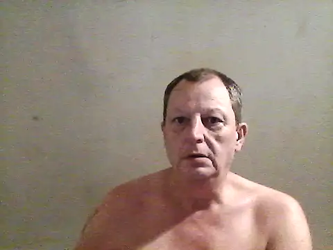 Snapshot of chubbybear2cum chatting on February 2025 05:25:01 AM chubbybear2cum online show from February 2025 05:25:01 AM