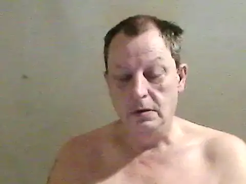 Snapshot of chubbybear2cum chatting on February 2025 06:08:02 PM chubbybear2cum online show from February 2025 06:08:02 PM