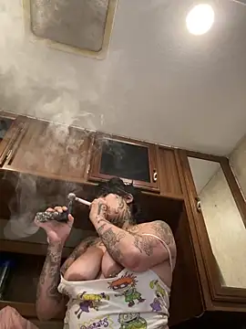 Snapshot of Lilbabbby chatting on January 2025 04:13:01 PM Lilbabbby online show from January 2025 04:13:01 PM