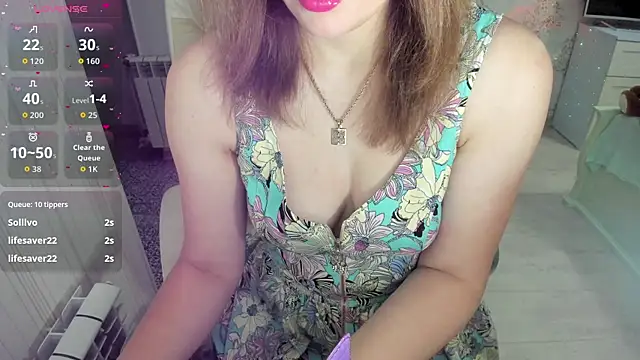 Snapshot of A_L_I_N_A chatting on October 2025 09:37:02 PM A L I N A online show from October 2025 09:37:02 PM