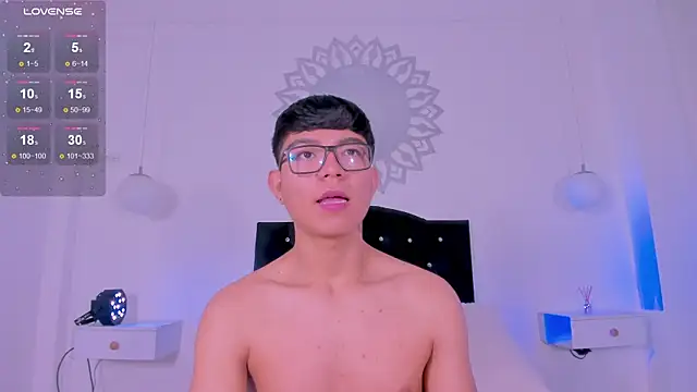 CodyTwink online show from September 2025 01:13:01 PM