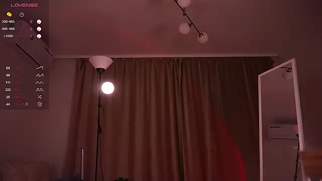 AnuricBriny online show from January 2025 02:15:01 AM