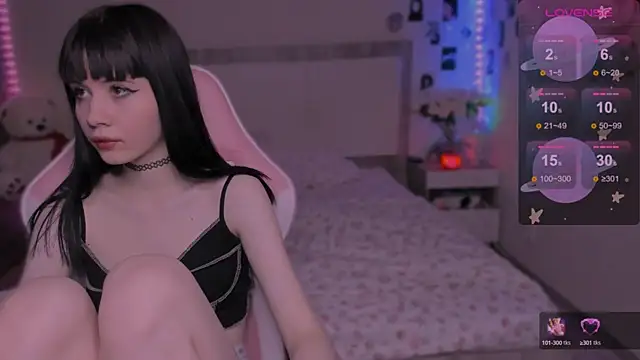 Snapshot of CoddleWeeper_ chatting on February 2025 10:32:02 AM CoddleWeeper online show from February 2025 10:32:02 AM