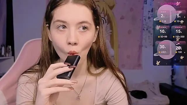 Snapshot of CoddleWeeper_ chatting on September 2025 01:58:01 PM CoddleWeeper online show from September 2025 01:58:01 PM