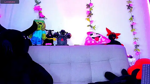 Miss freydis online show from February 2025 06:24:01 AM