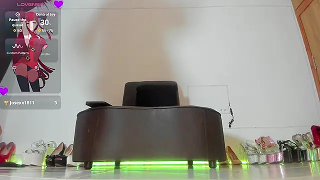 Snapshot of violetmontan chatting on October 2025 01:31:01 PM violetmontan online show from October 2025 01:31:01 PM