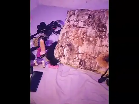 Freaky Vannahs online show from February 2026 05:33:02 AM