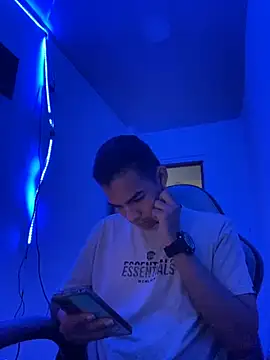 Boypolla11 online show from October 2025 04:15:01 AM