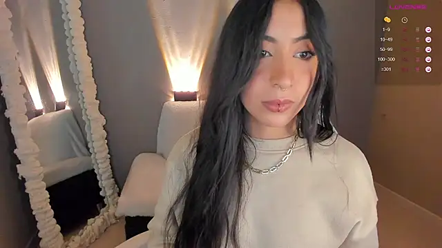 amber curly online show from December 2024 04:42:01 PM