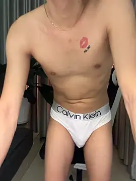 MinhTuanLive online show from February 2026 06:32:01 AM