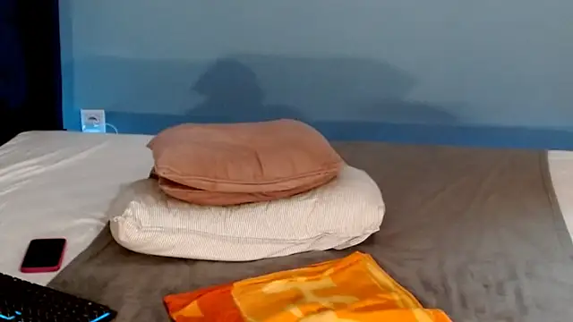 Snapshot of AnnaMaee chatting on January 2025 02:40:01 AM AnnaMaee online show from January 2025 02:40:01 AM