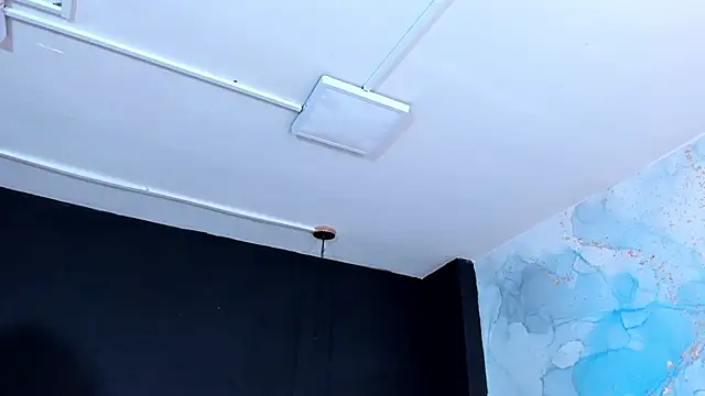 Snapshot of angeline_blake_ chatting on February 2025 11:05:01 PM angeline blake online show from February 2025 11:05:01 PM