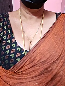 ananya956 online show from October 2025 02:47:02 PM