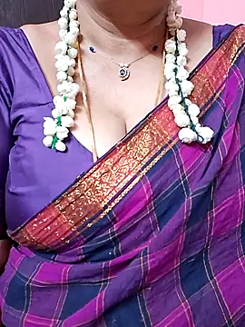 Snapshot of ananya956 chatting on May 2026 10:37:02 PM ananya956 online show from May 2026 10:37:02 PM