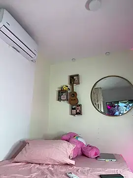 Snapshot of Ramona_Flower chatting on March 2025 01:17:02 AM Ramona Flower online show from March 2025 01:17:02 AM