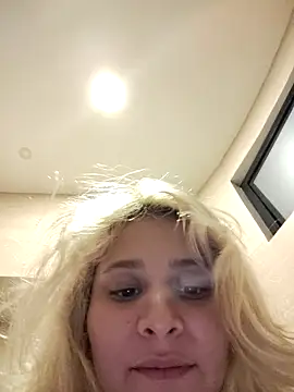 Snapshot of Ramona_Flower chatting on September 2025 02:11:02 AM Ramona Flower online show from September 2025 02:11:02 AM