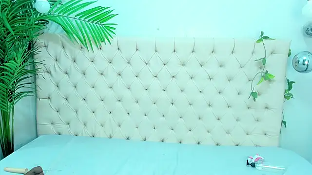 Victoria Coleman online show from March 2025 02:59:01 PM