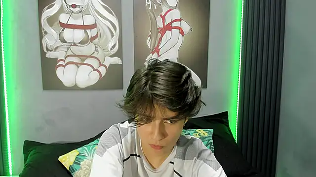 Snapshot of Bryce_Evans chatting on November 2025 07:01:02 PM Bryce Evans online show from November 2025 07:01:02 PM