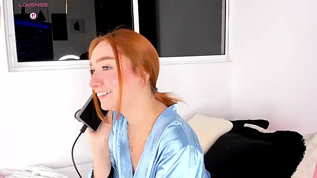 CamiiLovers online show from July 2026 12:12:01 AM