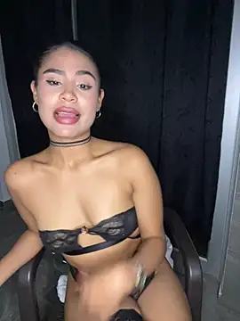 Snapshot of HaileyBaldwin chatting on December 2024 02:47:02 AM HaileyBaldwin online show from December 2024 02:47:02 AM