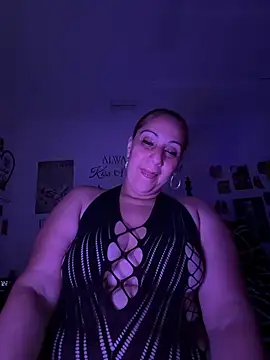 DeeLight124 online show from May 2026 04:29:02 AM