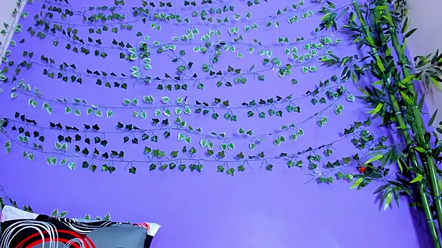 Snapshot of scarlet-jonesx chatting on February 2025 12:47:02 AM scarlet-jonesx online show from February 2025 12:47:02 AM