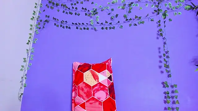 Snapshot of scarlet-jonesx chatting on February 2025 04:27:02 AM scarlet-jonesx online show from February 2025 04:27:02 AM