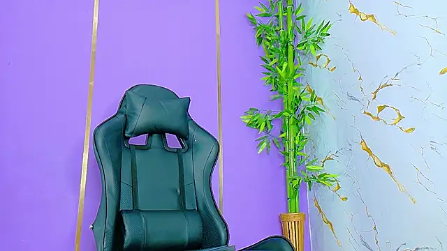 Snapshot of scarlet-jonesx chatting on September 2025 07:14:02 PM scarlet-jonesx online show from September 2025 07:14:02 PM