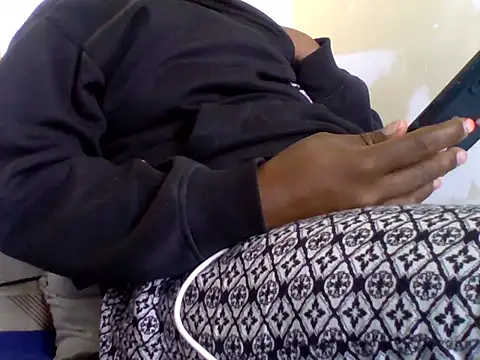 Hot-zeenah online show from October 2025 04:33:01 AM