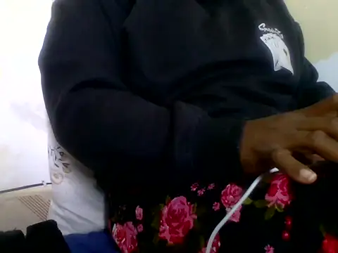 Hot-zeenah online show from October 2025 04:53:02 AM