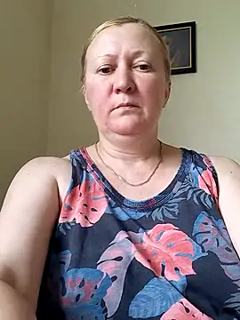 Snapshot of blondyaguar chatting on July 2026 08:21:01 AM blondyaguar online show from July 2026 08:21:01 AM