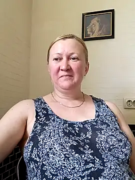 Snapshot of blondyaguar chatting on July 2026 08:36:02 AM blondyaguar online show from July 2026 08:36:02 AM