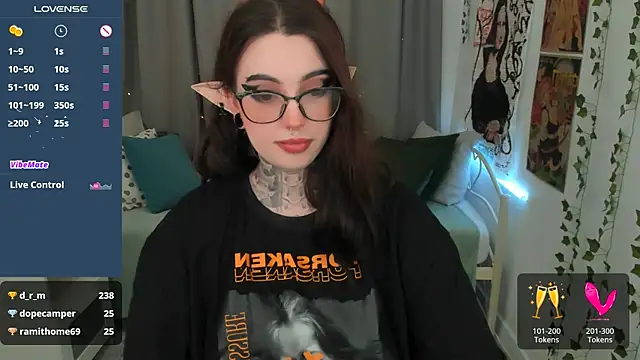 Dixi Pixi  online show from February 2025 08:46:02 AM