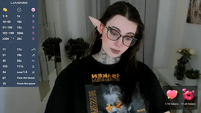 Dixi Pixi  online show from October 2025 05:49:02 AM