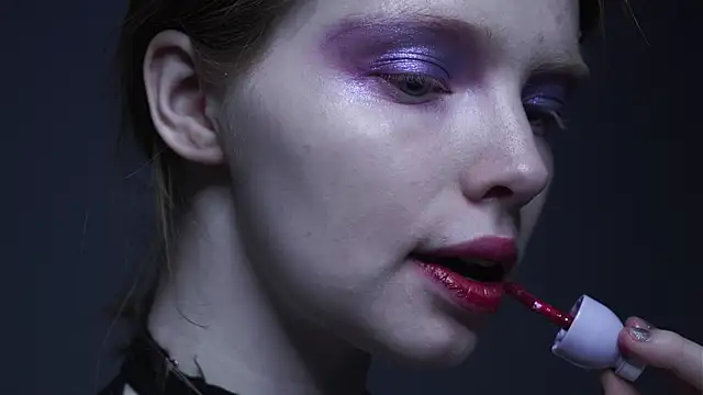 ginger hugs online show from March 2025 10:05:01 PM