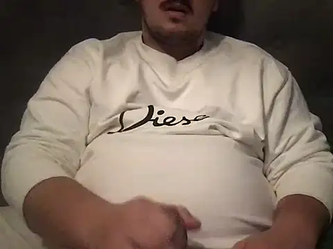 Snapshot of cookingmonster10 chatting on January 2026 02:33:01 PM cookingmonster10 online show from January 2026 02:33:01 PM