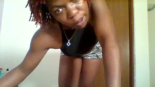 curvy natallie online show from February 2026 10:28:01 PM