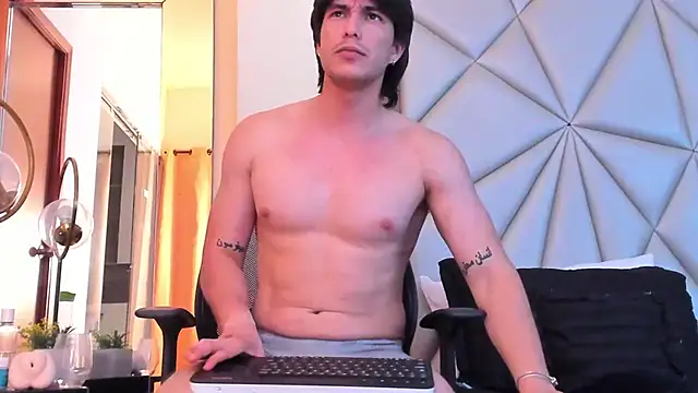 Karimferrer online show from February 2025 10:37:02 AM